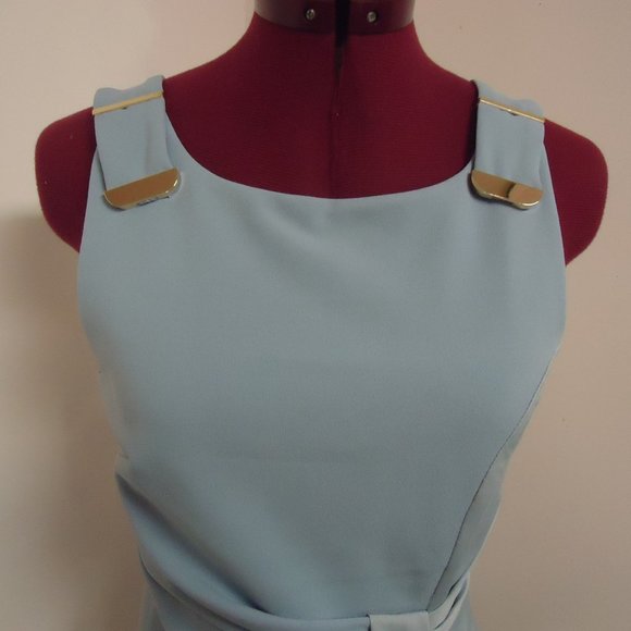 London Dress Company Size 6 Pale Blue Sleeveless Front Pleated Dress - Picture 3 of 11